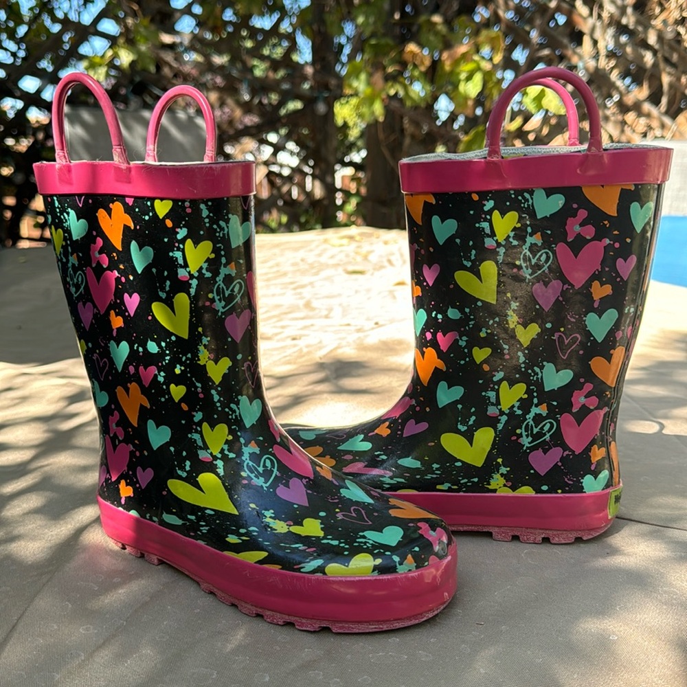 Rain boots in great condition!
